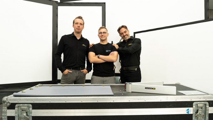 PUBLITEC invierte en pantallas de proyección MonoClip