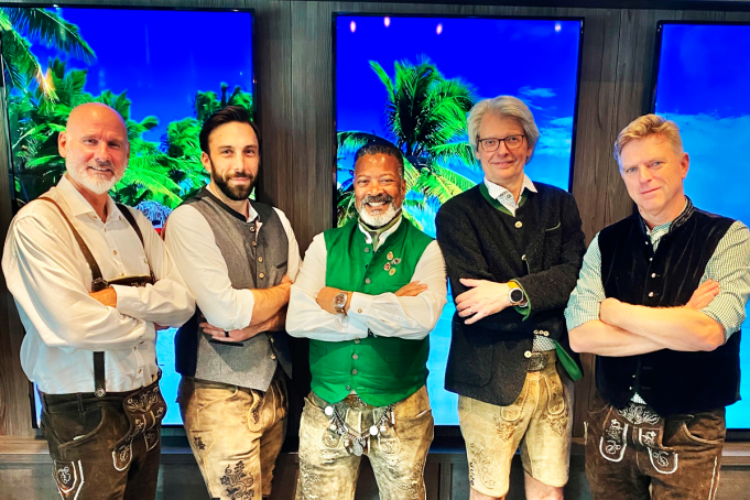 ISE amplía su equipo directivo