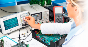 SeeSound adquiere UDE para ampliar su liderazgo en el mercado audiovisual profesional.