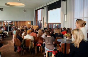 La tecnología beam steering de Renkus-Heinz optimiza el audio en un espacio histórico de Oslo