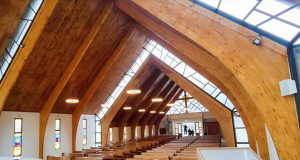 HK Audio resuelve la reverberación de 4,5 segundos en un templo emblemático de Chile