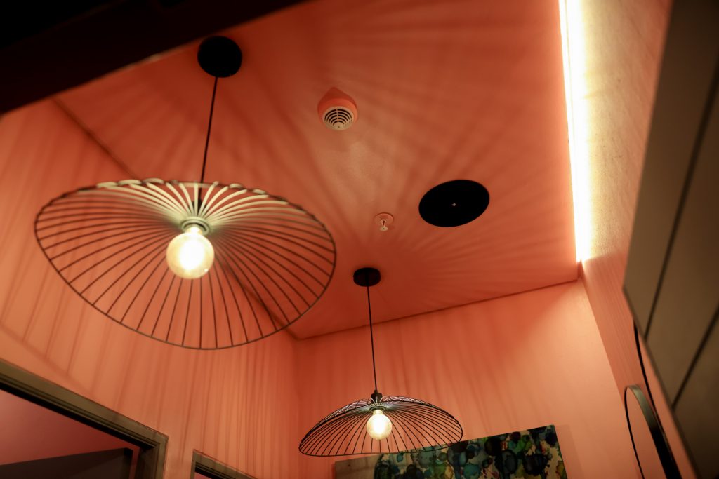 El sonido de Audac conquista Maerua Mall con tres nuevas instalaciones de Stage Audio Works Namibia