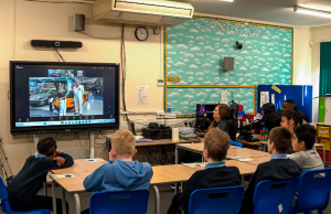 Sennheiser facilita un viaje virtual inclusivo para alumnos con necesidades especiales Sennheiser facilita un viaje virtual inclusivo para alumnos con necesidades especiales