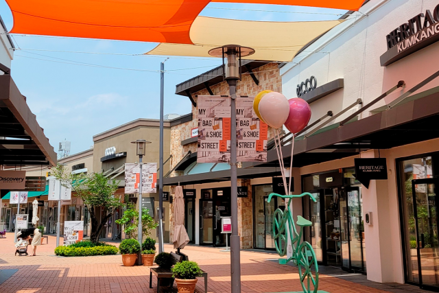 Los centros Lotte Premium Outlets actualizan su megafonía y música ambiental con tecnología Powersoft Los centros Lotte Premium Outlets actualizan su megafonía y música ambiental con tecnología Powersoft