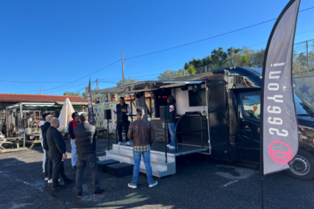 AUDAC Audette Tour Bus