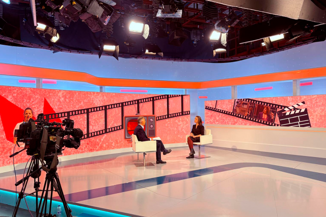 RTVE refuerza su estudio A3 de Torrespaña con las primeras pantallas Alfalite NEOPIX utilizadas en Broadcast