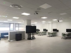 Sennheiser y Xilica equipan la Hiperaula de la Facultad de Ciencias Económicas y Empresariales de Granada