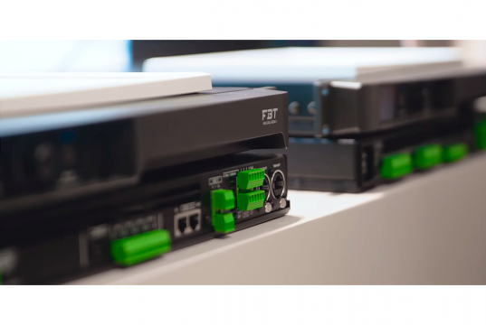 FBT incorpora los nuevos amplificadores digitales de red MIURA junto a la plataforma INFINITO