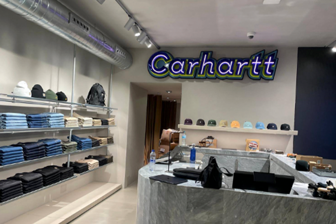 WORK in Progress y LAECOR crean una nueva atmósfera sonora en Carhartt de Donosti al ritmo de AUDAC y Powersoft